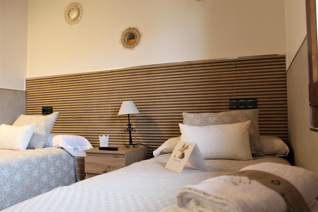 El Mirador De Gredos 3 Apartman Navaluenga Kültér fotó